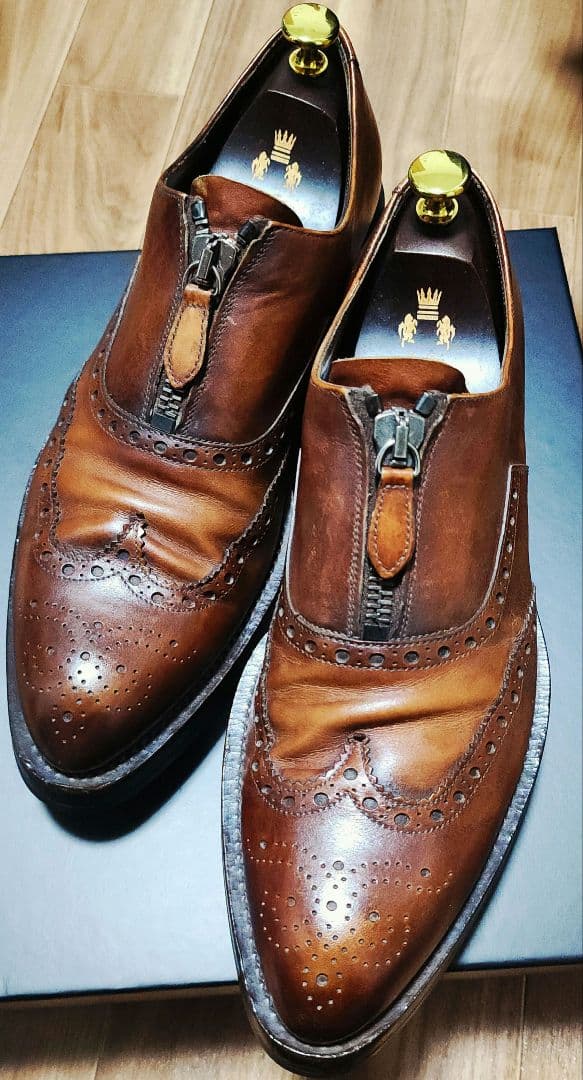 PRADA　シャークソールシューズ