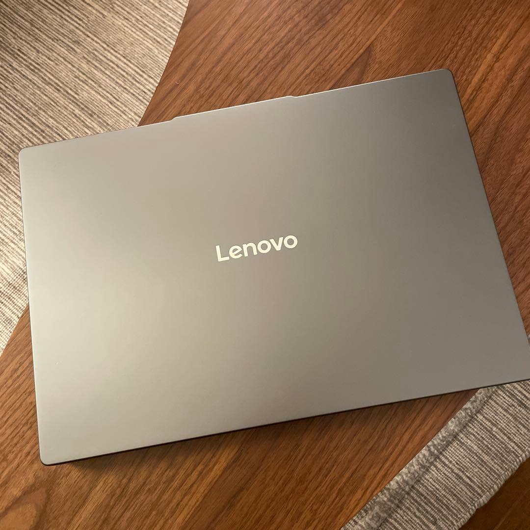 新品 ノートパソコン Lenovo IdeaPad Slim 3 15IRH10