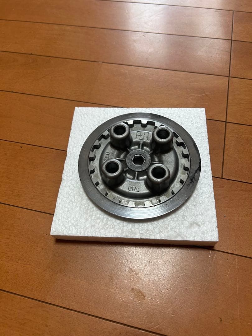 セロー225 クラッチハウジング