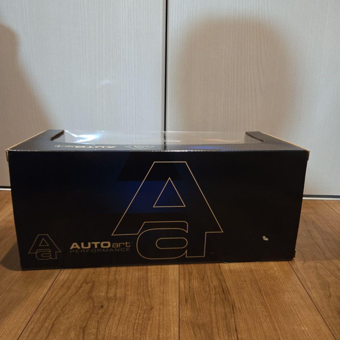 オートアート NISSAN SKYLINE V-SPEC 1:18