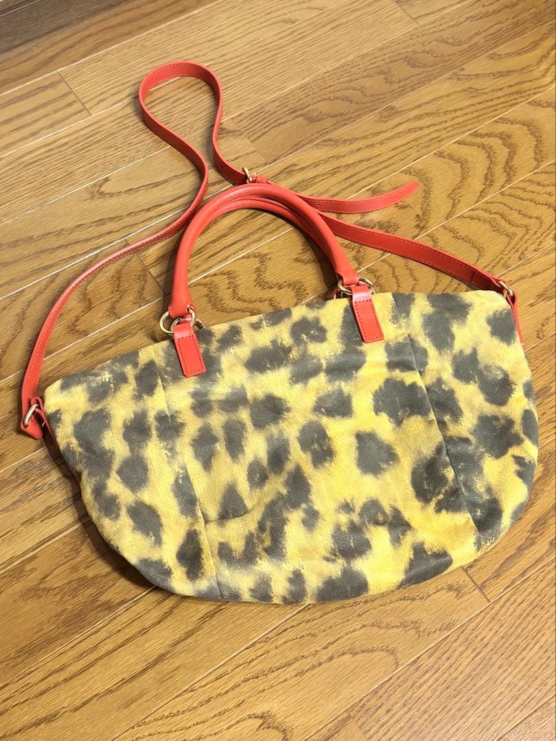 VivienneWestwood ショルダーバッグ ヒョウ柄 イエロー
