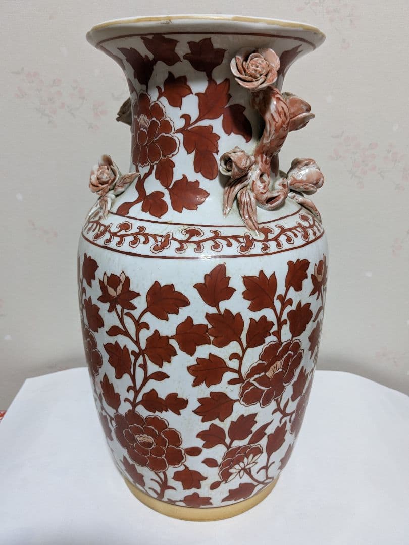 ♦中国陶磁器 紅釉花卉文様 貼花 蕾花双耳瓶 花瓶 民国時代 華東堂製 骨董品