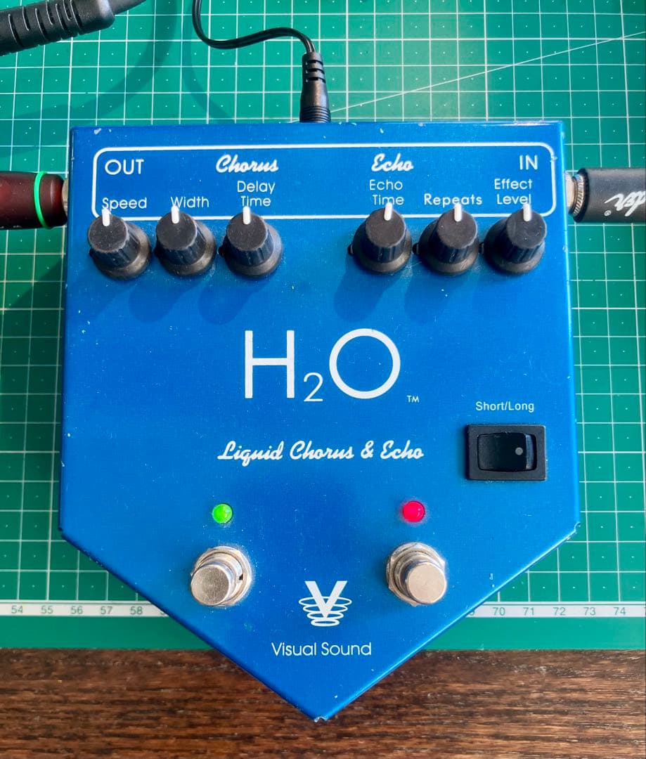 ギター Visual Sound H2O Liquid Chorus & Echo