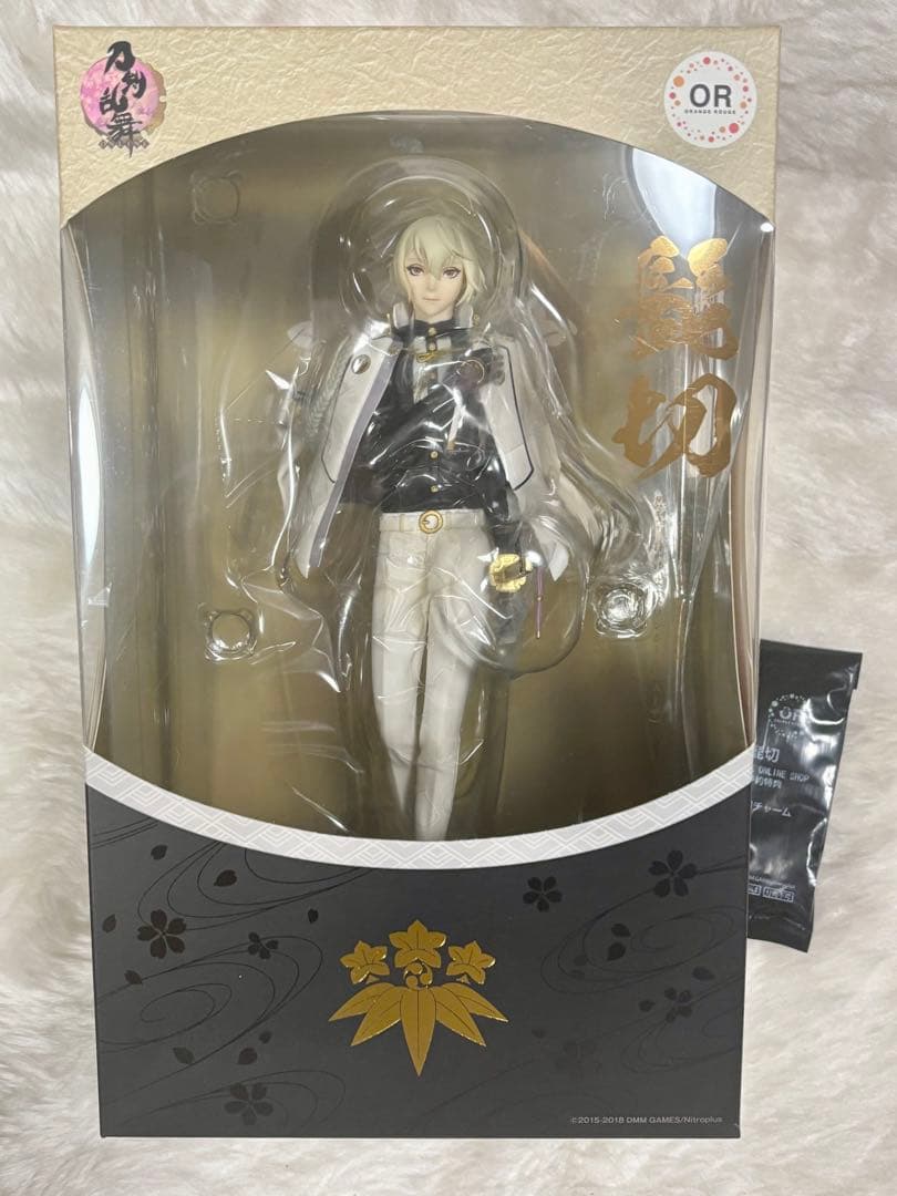 いち出品　髭切・膝丸スケールフィギュア(未開封、刀チャーム付き)