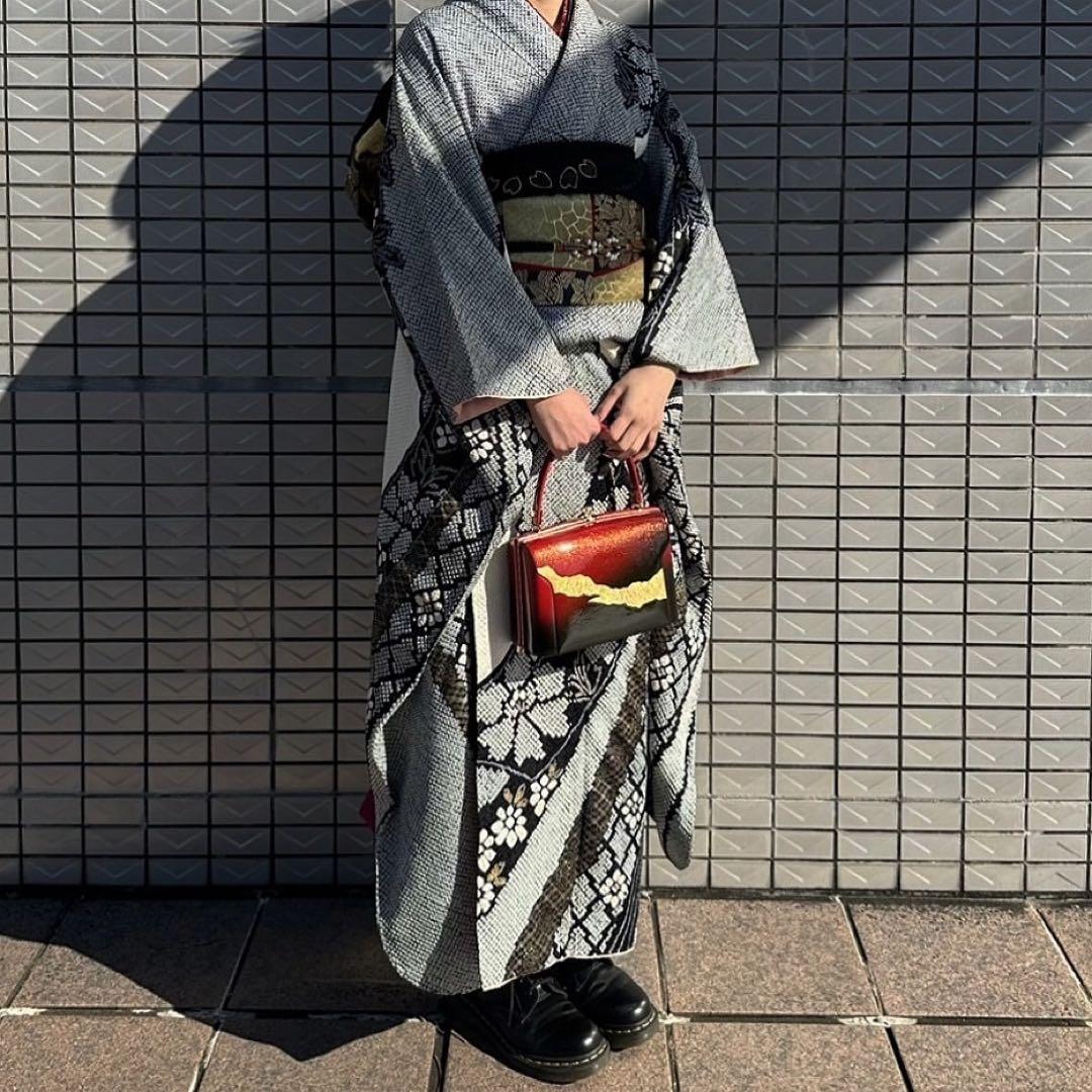 dadada　振袖フルセット　総絞り　黒　成人式