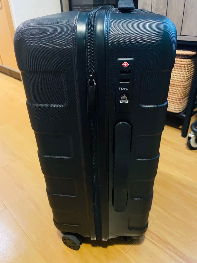 無印良品 ハードキャリーケース ブラック 35L ロック付き