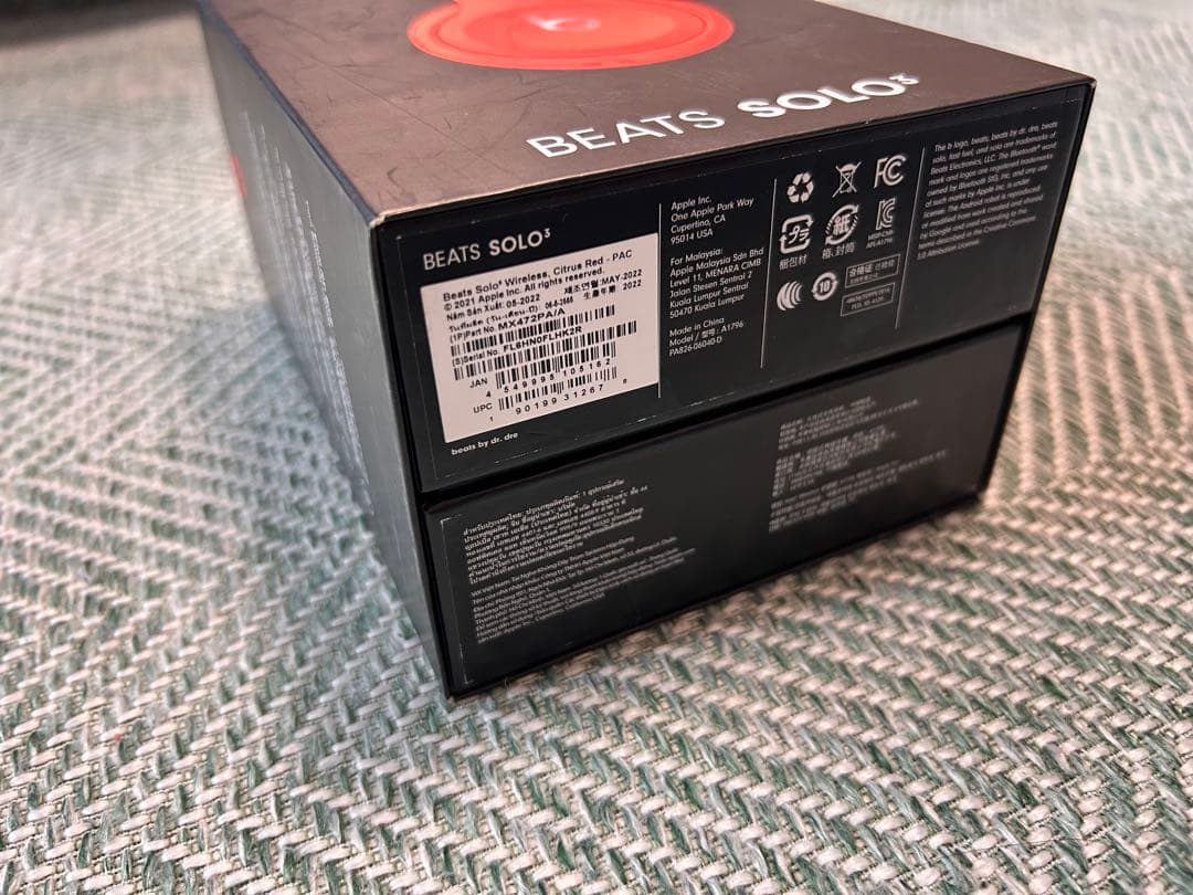 Beats Solo3 Wireless レッド