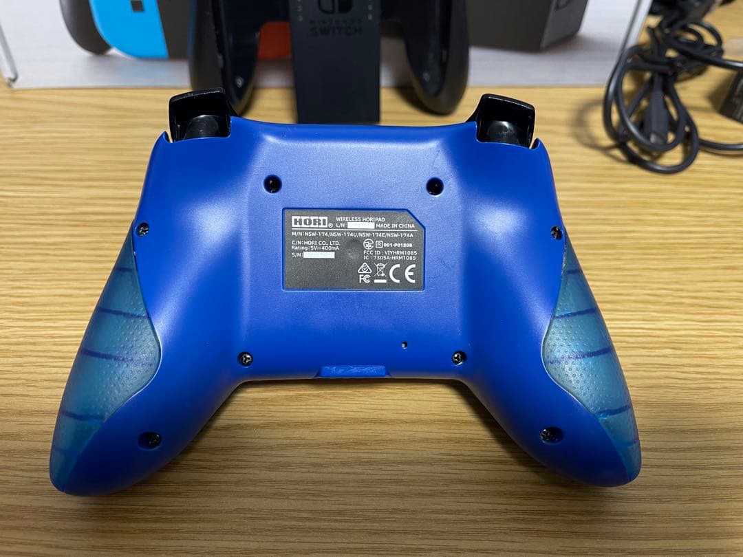 【動作確認良好！】Nintendo Switch 本体 + コントローラ付き！