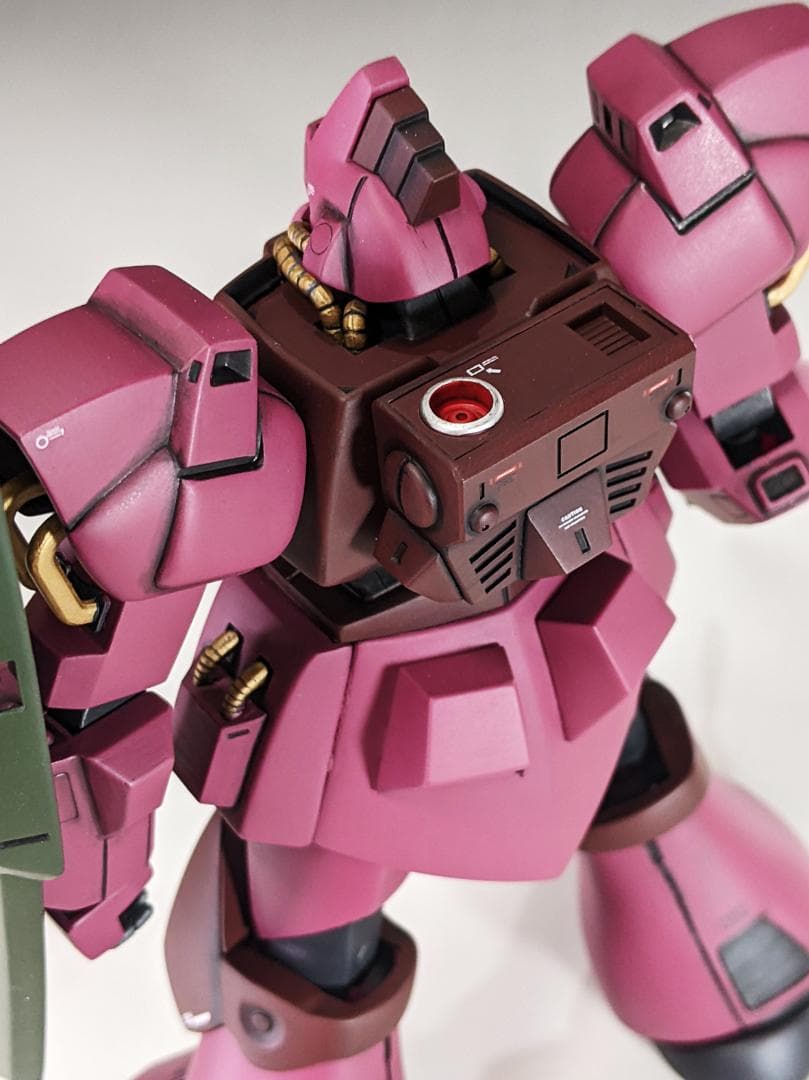 プラモデル　1/100 ガルバルディβ（機動戦士Zガンダム）組立塗装済