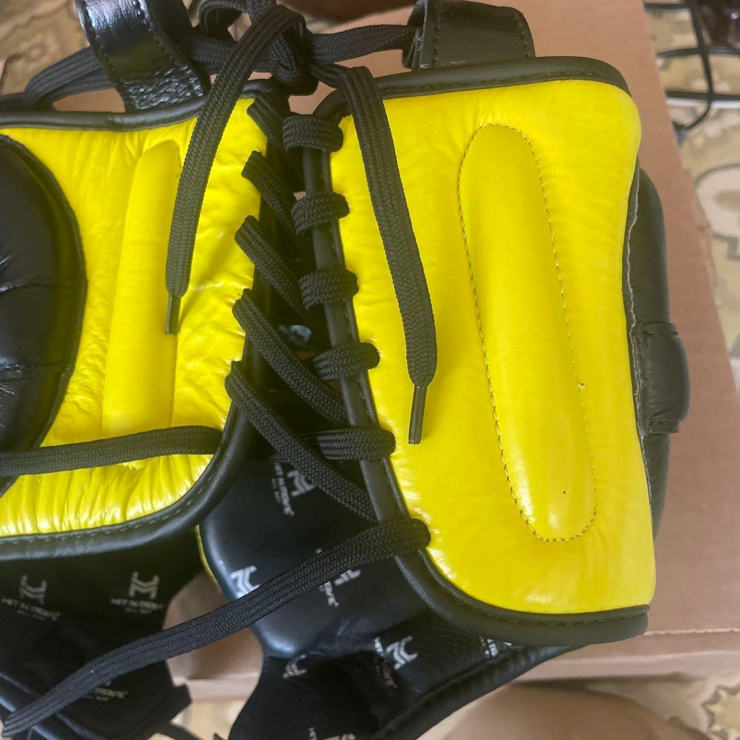 大幅値下げ！国内未入荷！！Hit N Move ヘッドギア　新品！！！