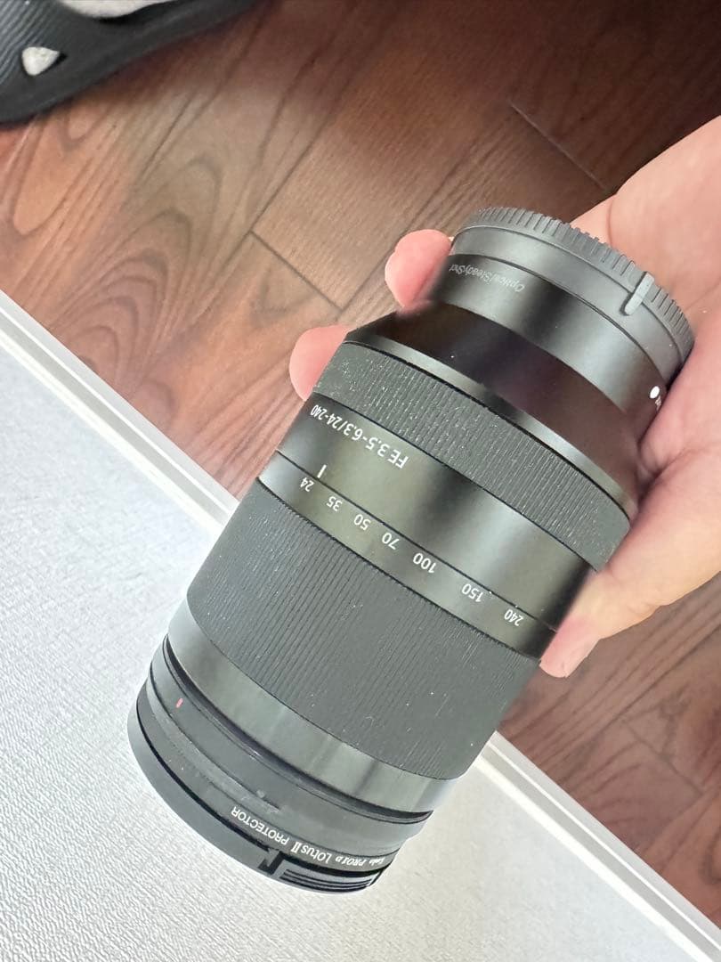 Sony FE 3.5-6.3/24-240 ズームレンズ