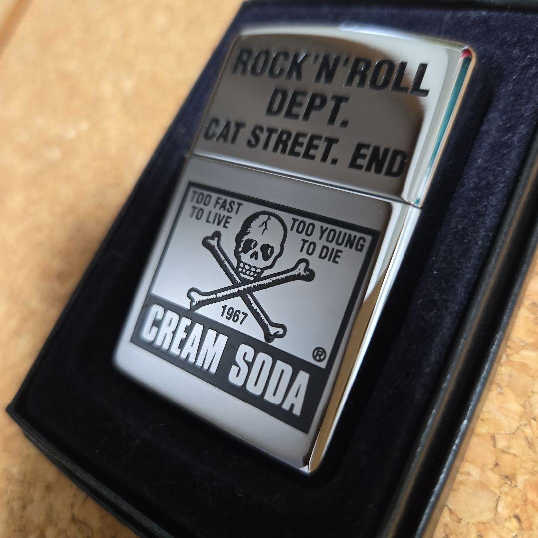 クリームソーダ　ジッポー未使用品　こきず少なく綺麗です。