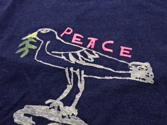 45R ピースバードプリントの90845星Tシャツ インディゴ サイズL
