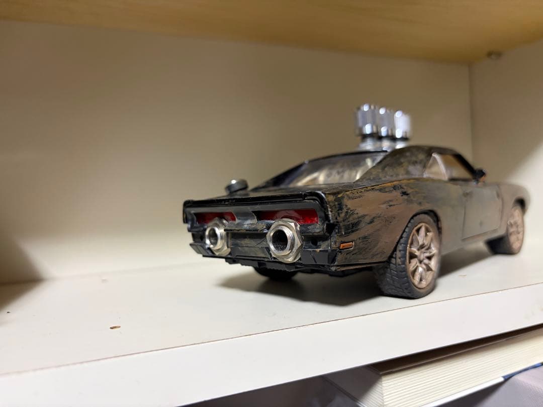 【アウトレット特価】V8 FUZZ ダッジ・チャージャー 終末世界仕様