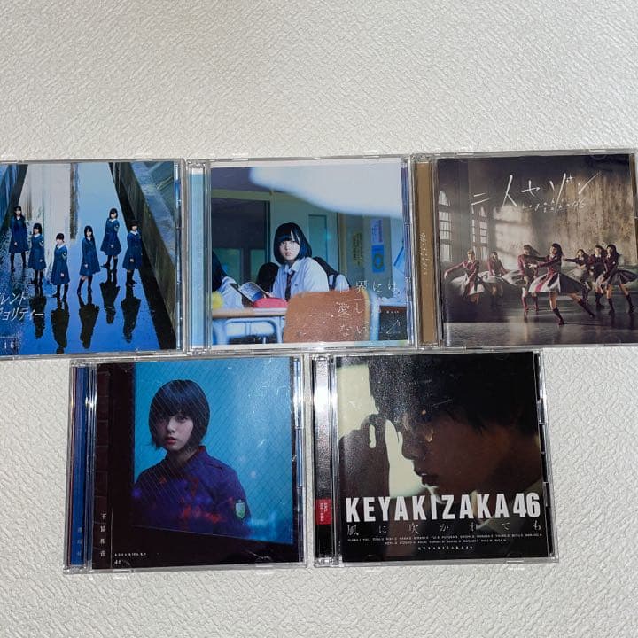 欅坂46のグッズ、乃木坂46のクリアファイル