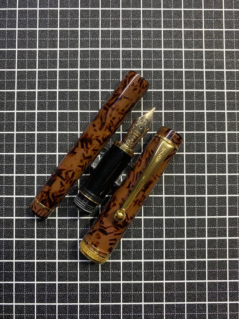 PILOT CUSTOM 鼈甲　万年筆　字幅B