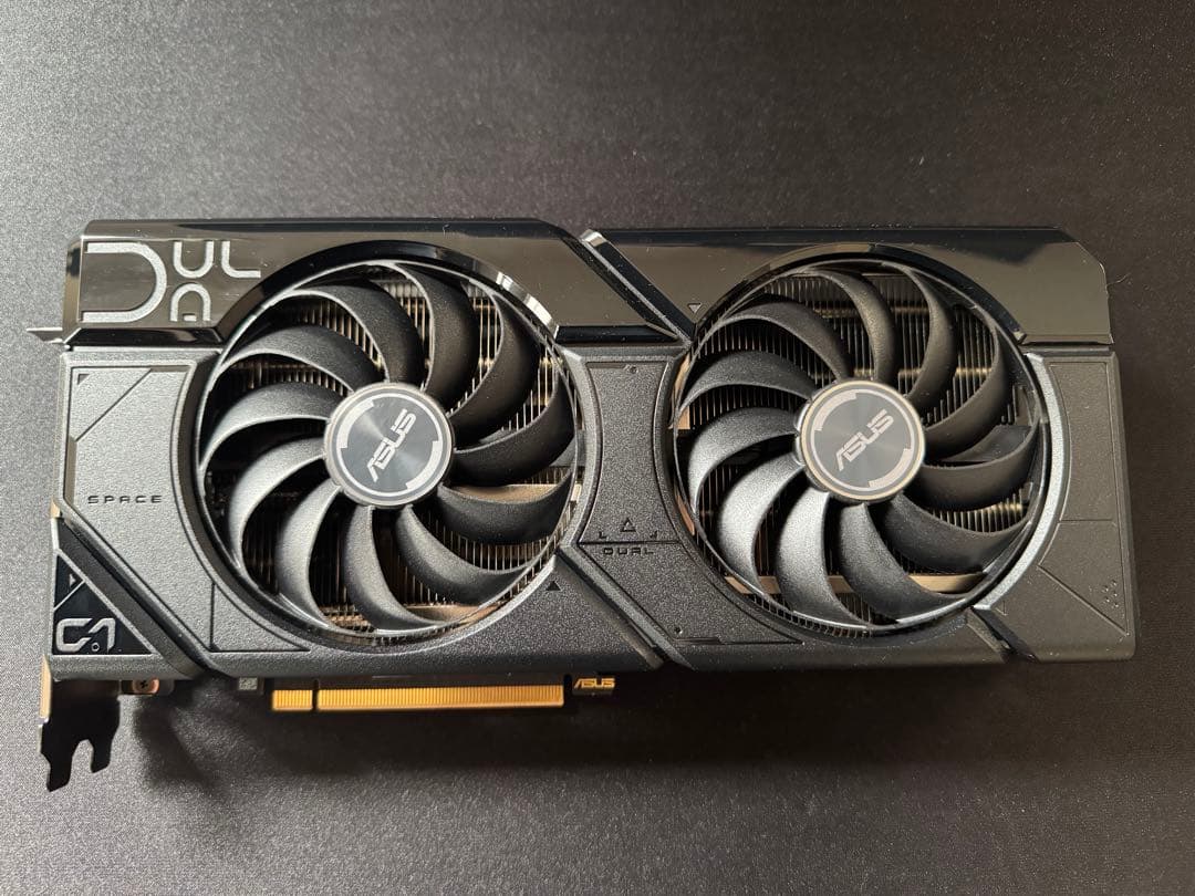 D*様 ASUS Radeon RX 7800 XT OC Edition 16
