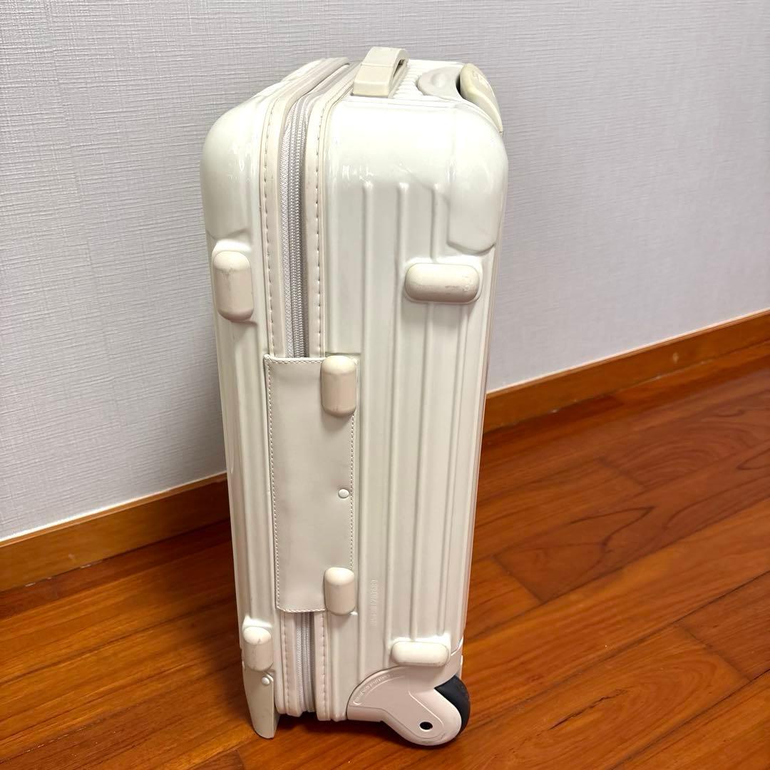 美品ユナイテッドアローズ別注「リモワ サルサ ECRU」機内持込ok