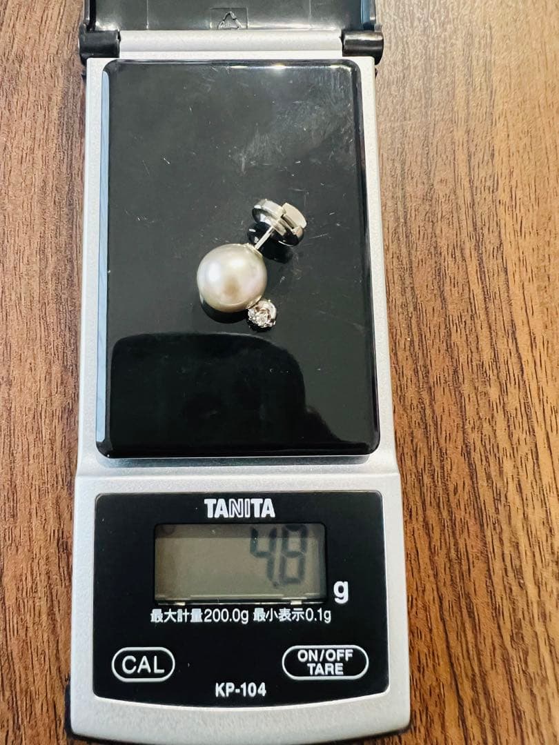 pt900 真珠 ピンブローチ ダイヤ付き