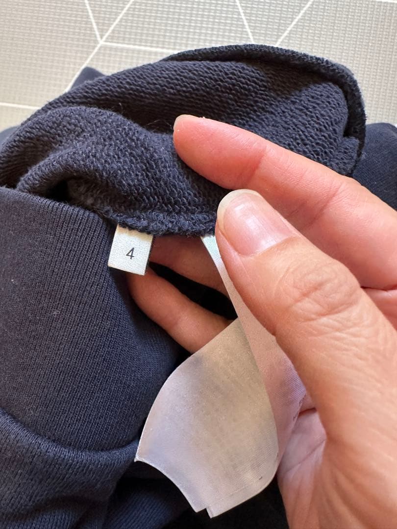 GUCCI スウェット　サイズ4