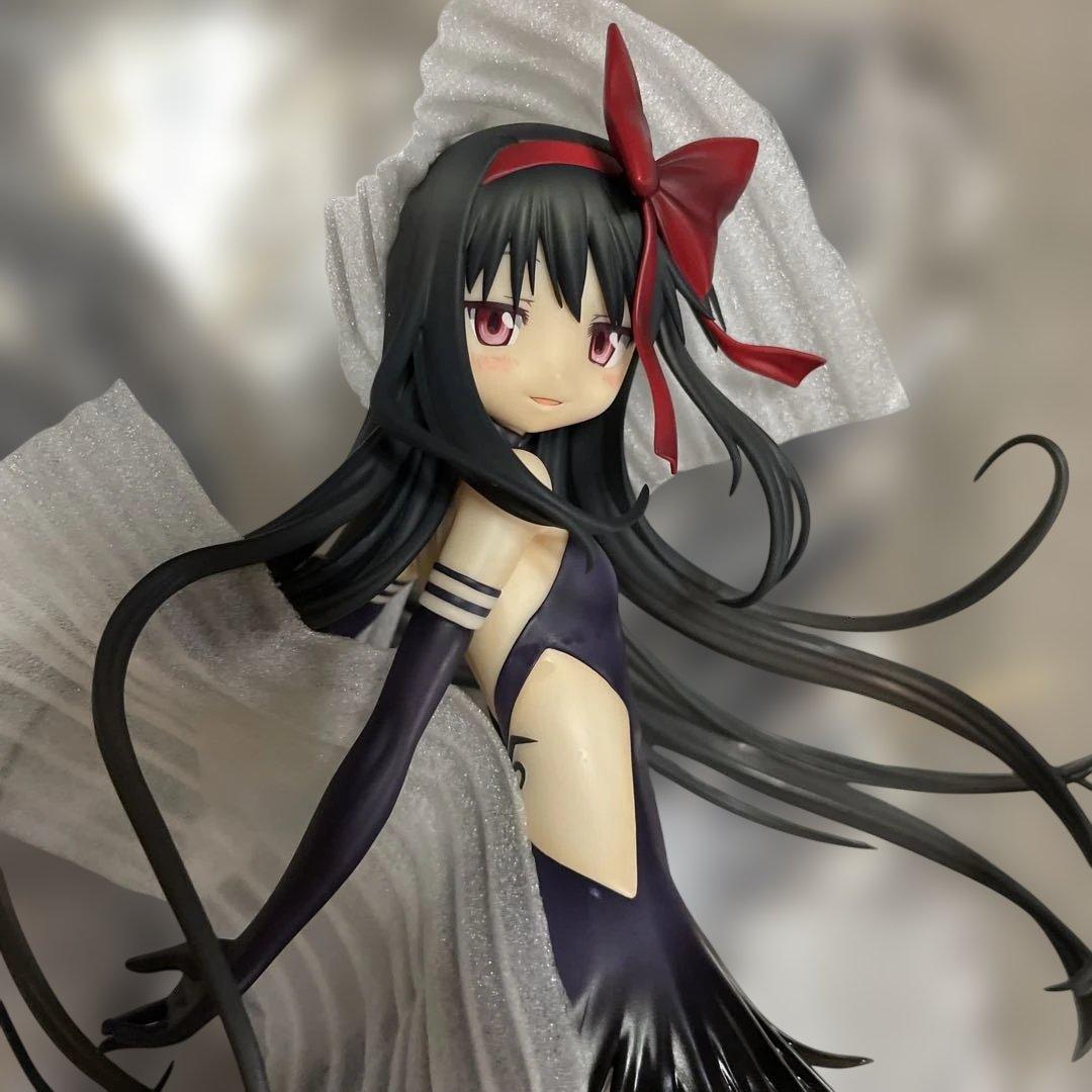 悪魔ほむら 叛逆の物語 1/8スケールフィギュア