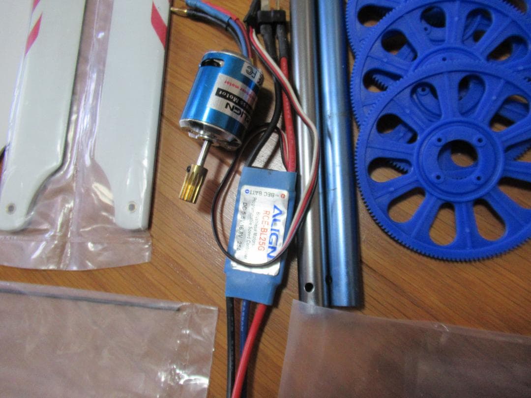 ラジコンヘリコプター（電動）