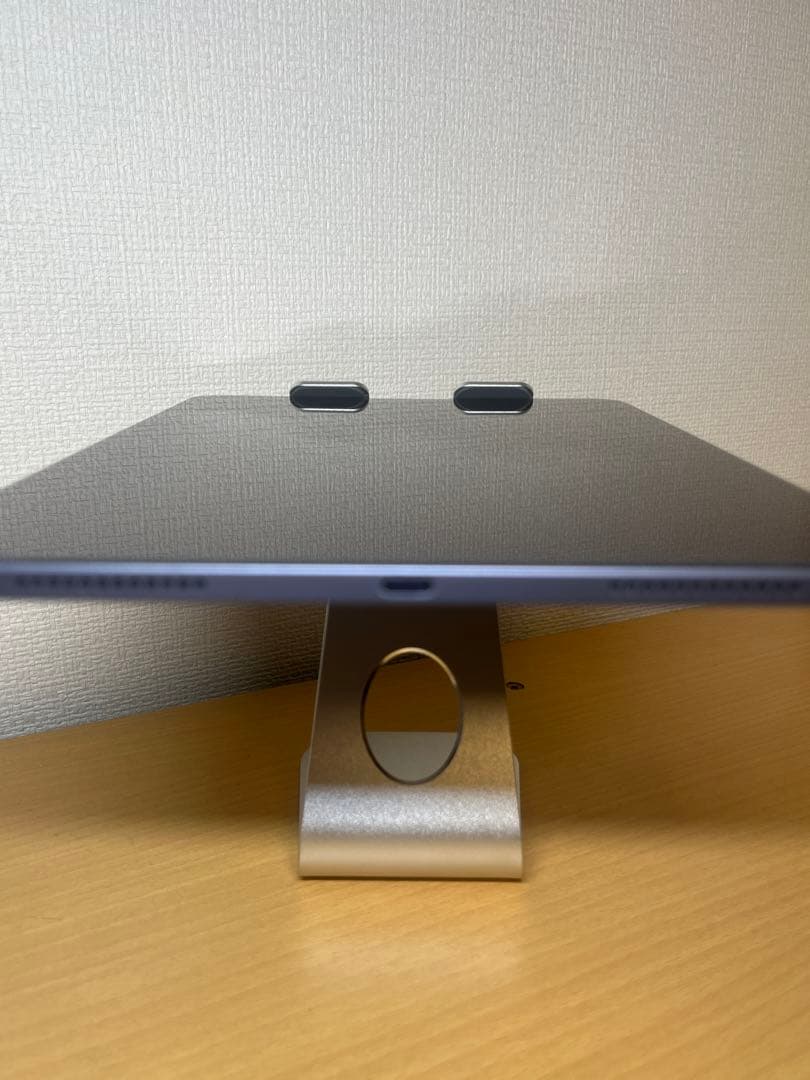 ［美品］iPadAir第5世代WiFiモデル 256GB M1チップ 整備済み品