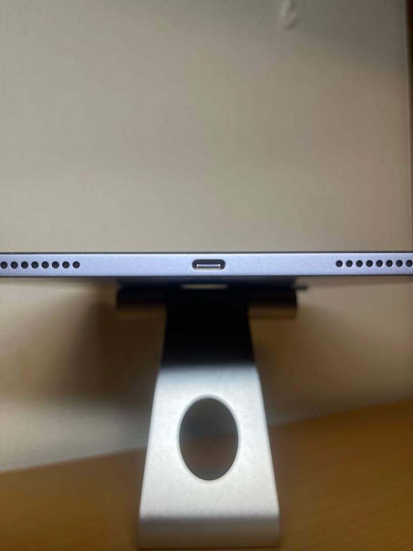 ［美品］iPadAir第5世代WiFiモデル 256GB M1チップ 整備済み品