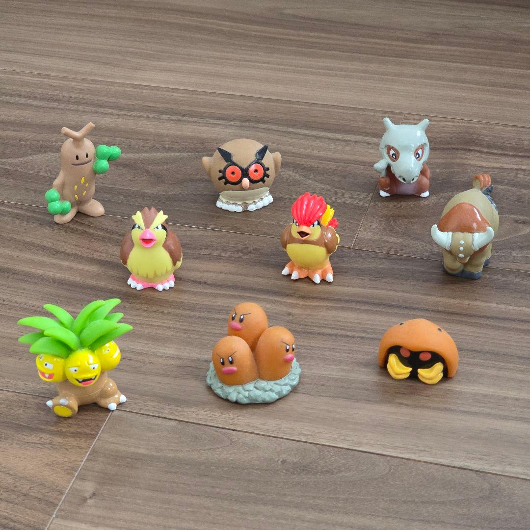 初期レア ポケモンソフビ 91体まとめ売り Pikachu Charizard
