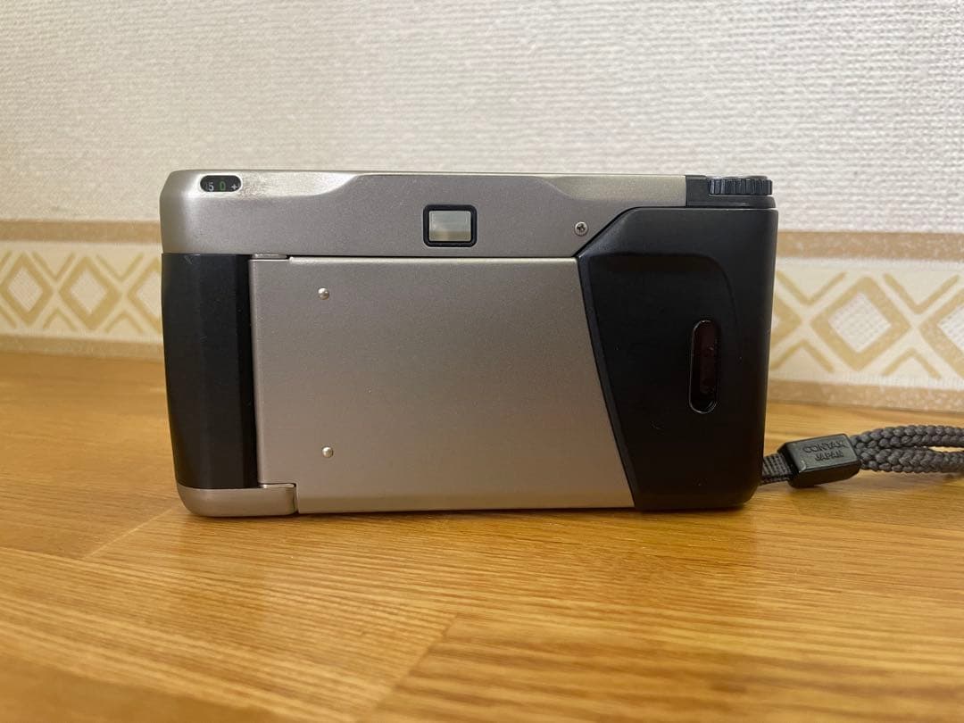 CONTAX(コンタックス)T2.チタンクローム