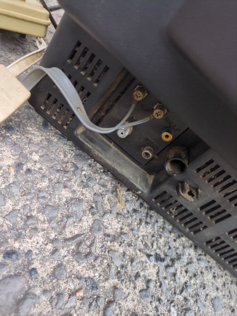 SONY TRINITRON KV-19GT2 トリニトロン