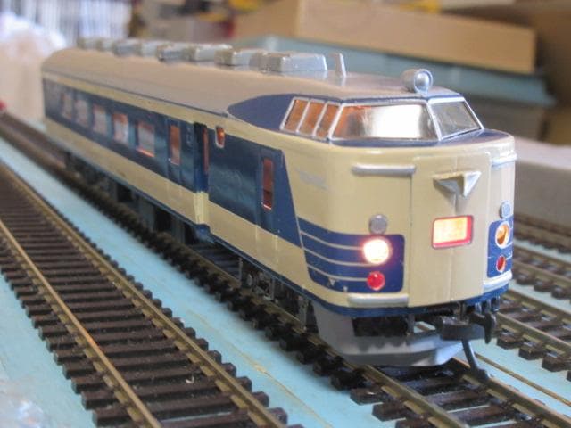 国鉄 寝台特急電車 581系 3両セット HOゲージ　（金属製・カツミ製）