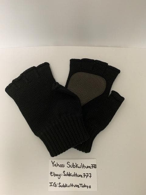 小物 Supreme BLACK FINGERLESS GLOVES