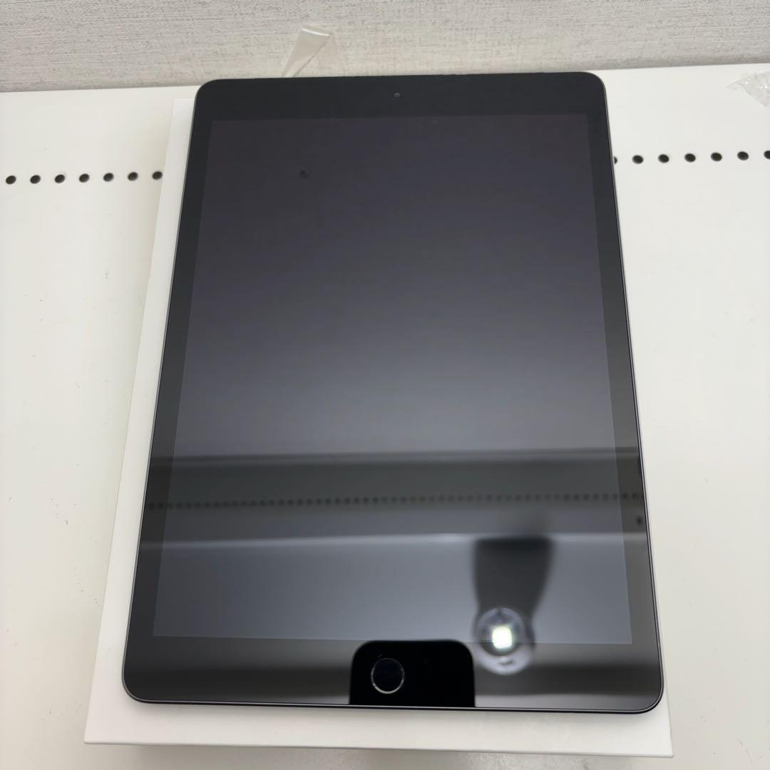 バッテリー良好　早い者勝ち　iPad 32GB Cellular