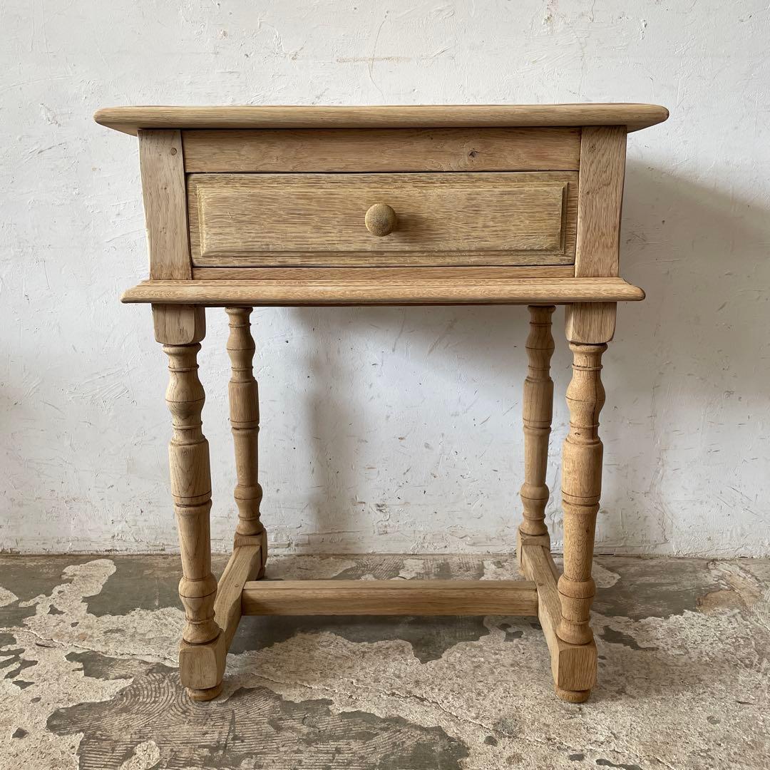 ヴィンテージ　ドロワーサイドテーブル ドロワーベッドサイドテーブル　剥離