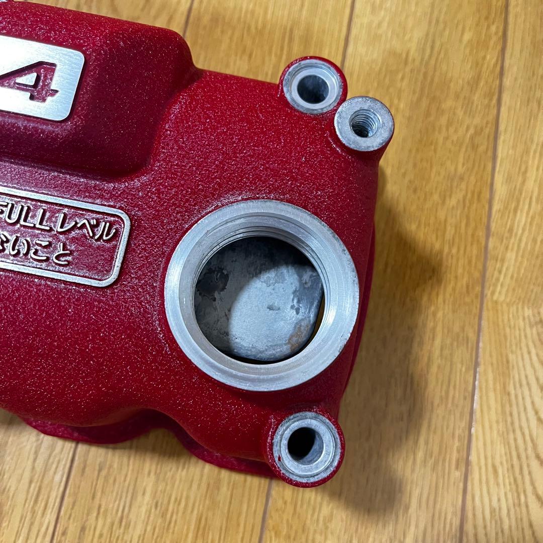 スバル　サンバー　タペットカバー　後期　赤帽仕様　塗装後未使用　結晶塗装