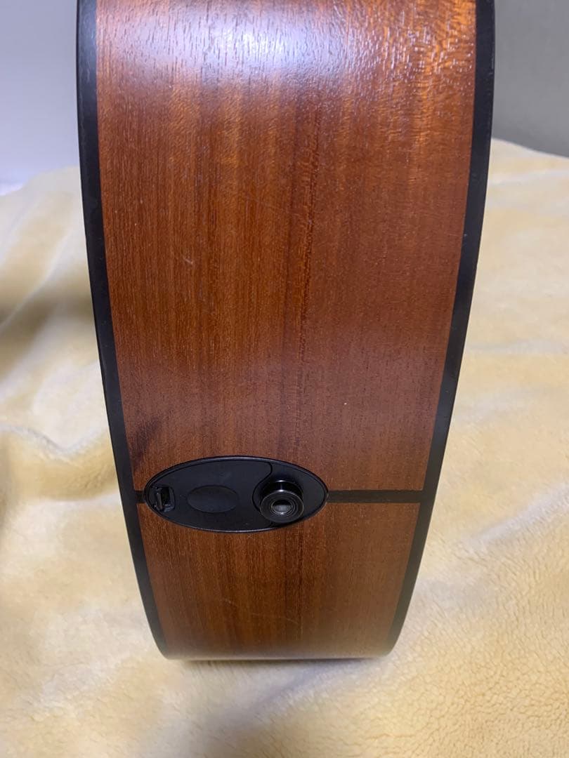 【難あり】Taylor 110ce トップ割れ＋傷