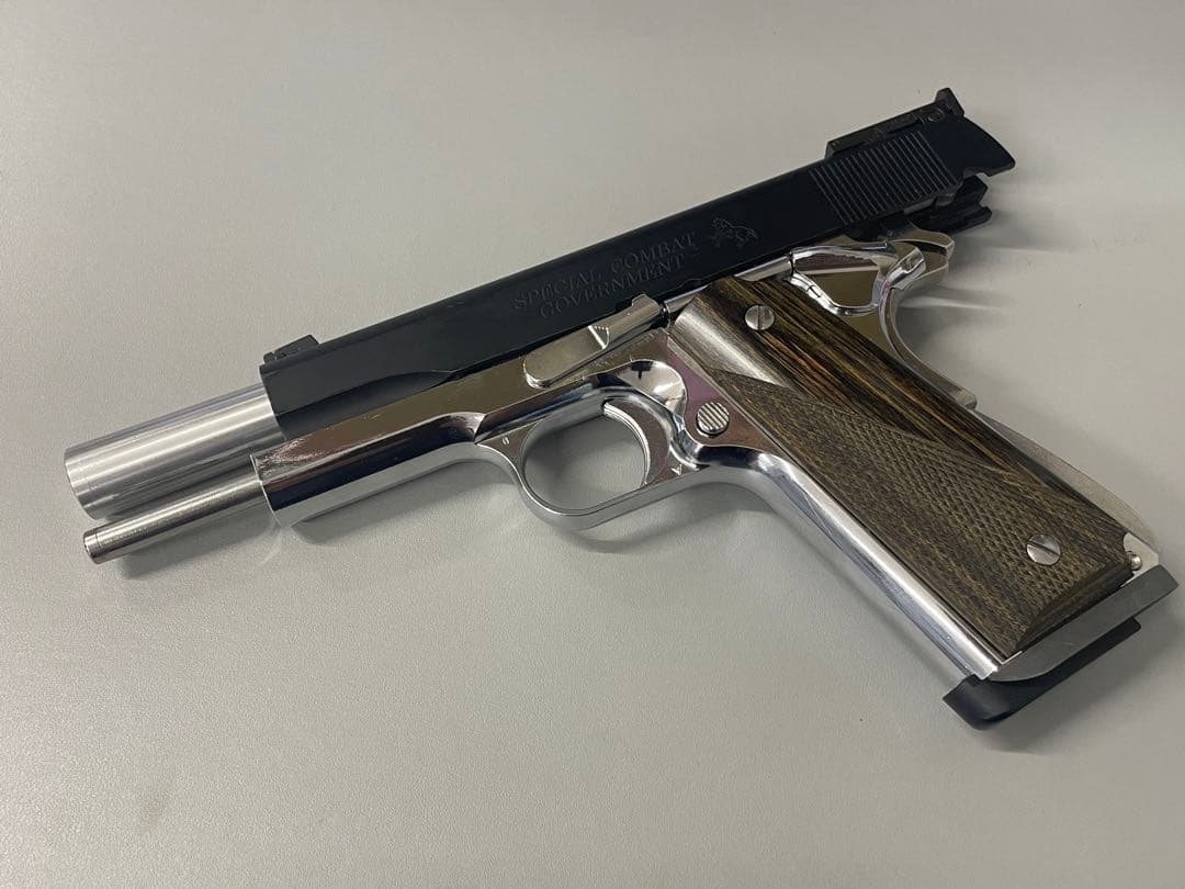 東京マルイコルトガバメント プラスチック製