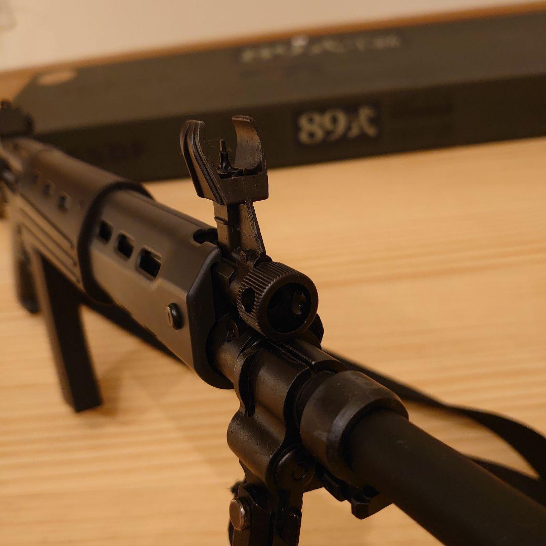 89式小銃 5.56mm 東京マルイ モデルガン 戦人3点ストラップ付き 自衛隊