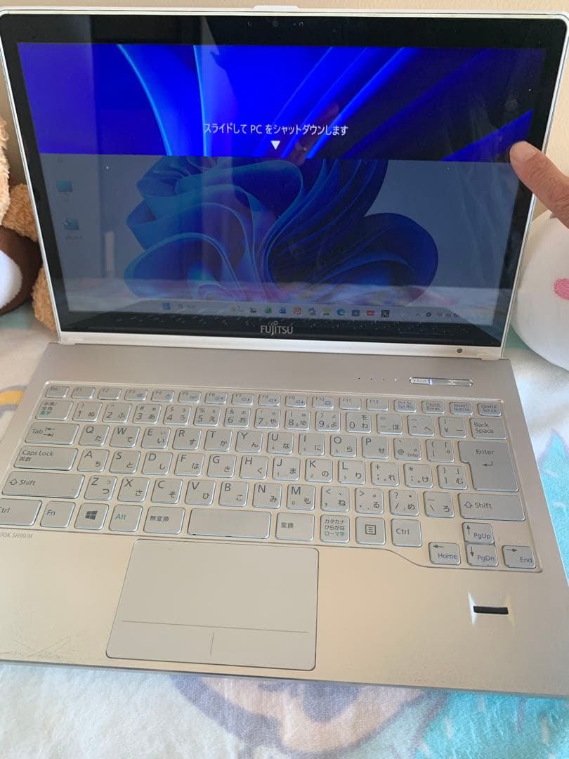 Fujitsu タッチパネルi5/6/SSD 128GB office2024