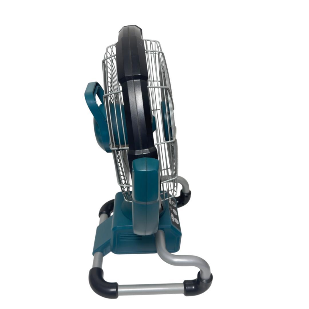 美品　Makita CF300D スタンド式扇風機