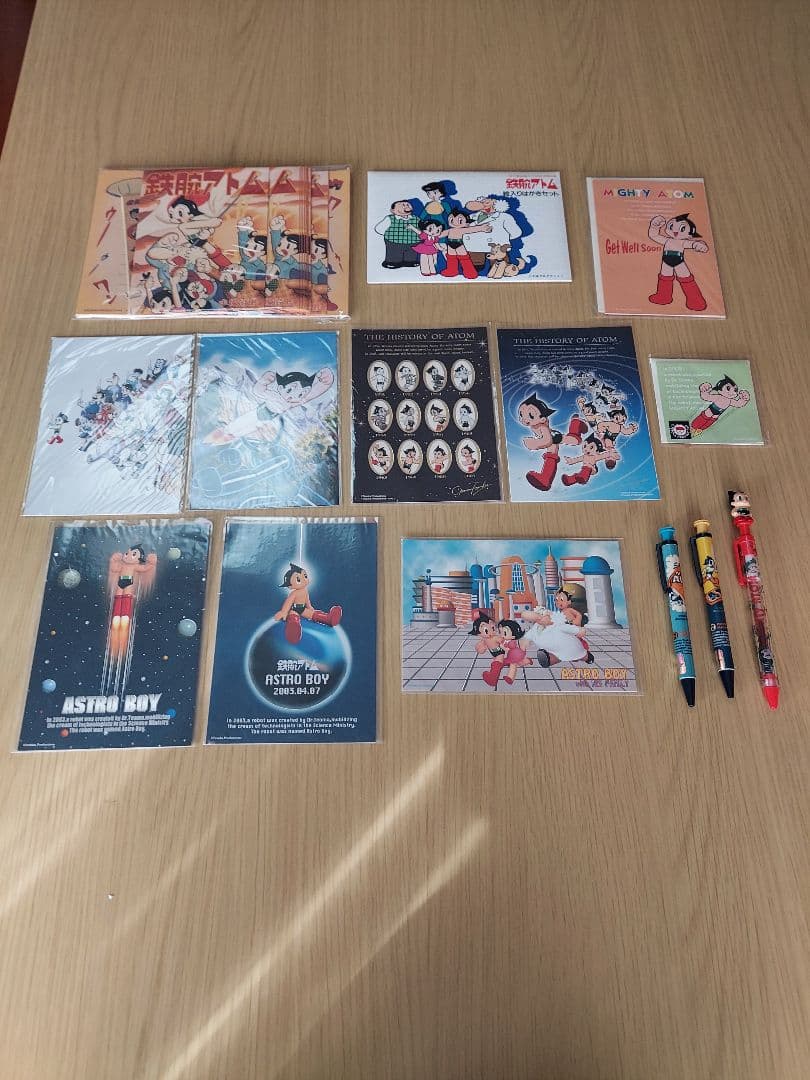 【新品未使用】鉄腕アトム　手塚治虫　キャラクター 文房具13セット　レア