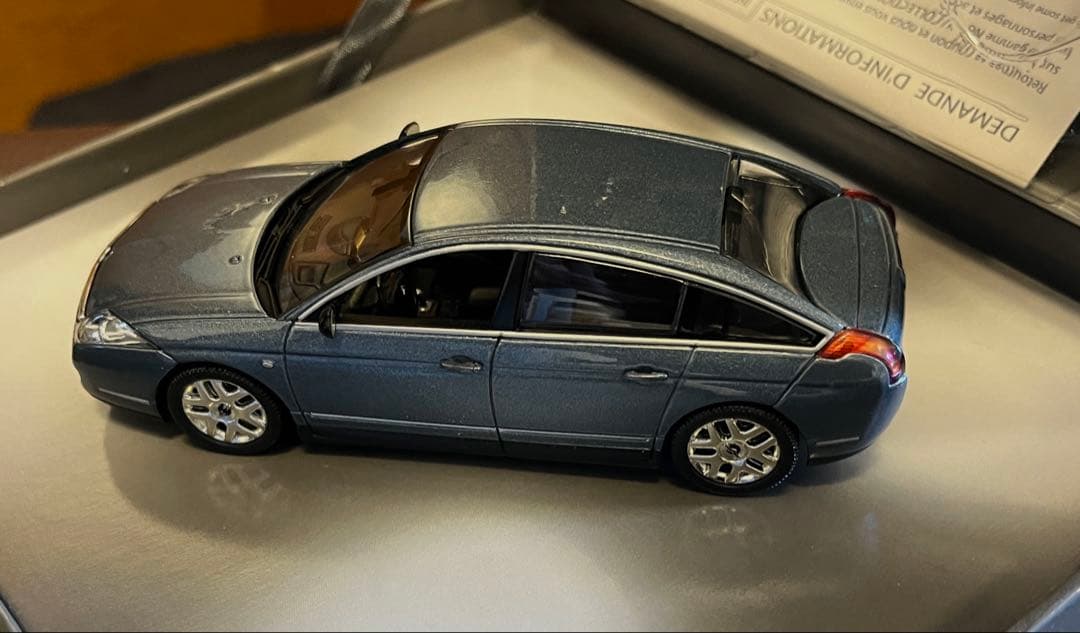 シトロエン　CITROËN C6 ミニカー グレー　新品