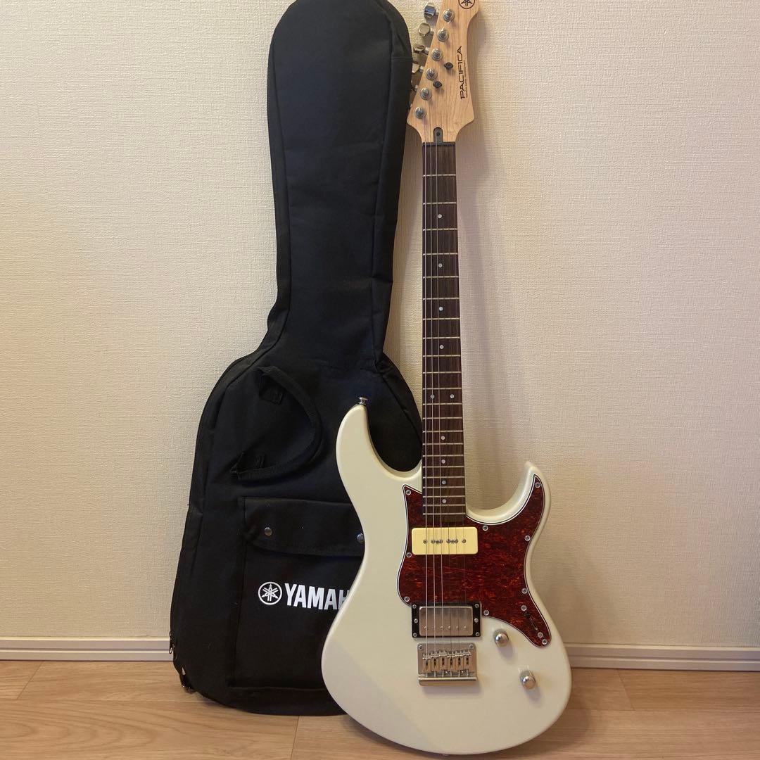 Yamaha PACIFICA 311ホワイト エレキギター
