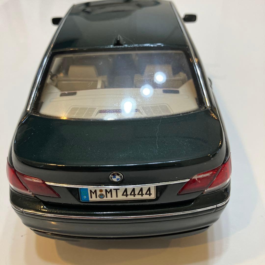 【非売品】BMW 7シリーズ　1／18ダイキャストミニカー