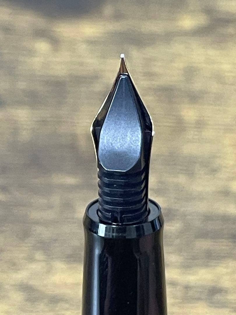 試筆のみ　最初期型 1987年製　バランサー付　マットグリーン　67 万年筆