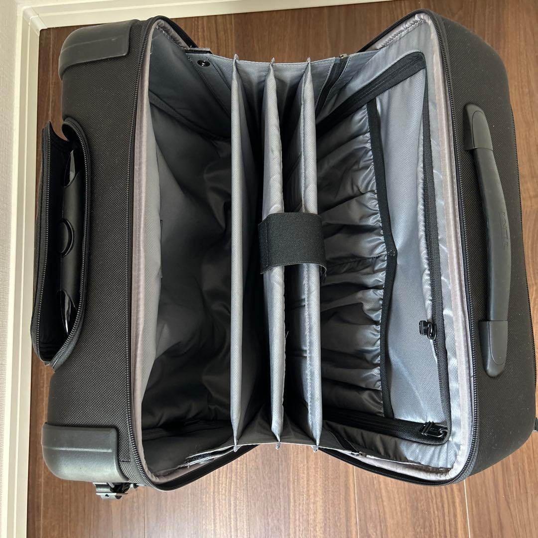 【中古】TUMI アルファ型横型キャリー