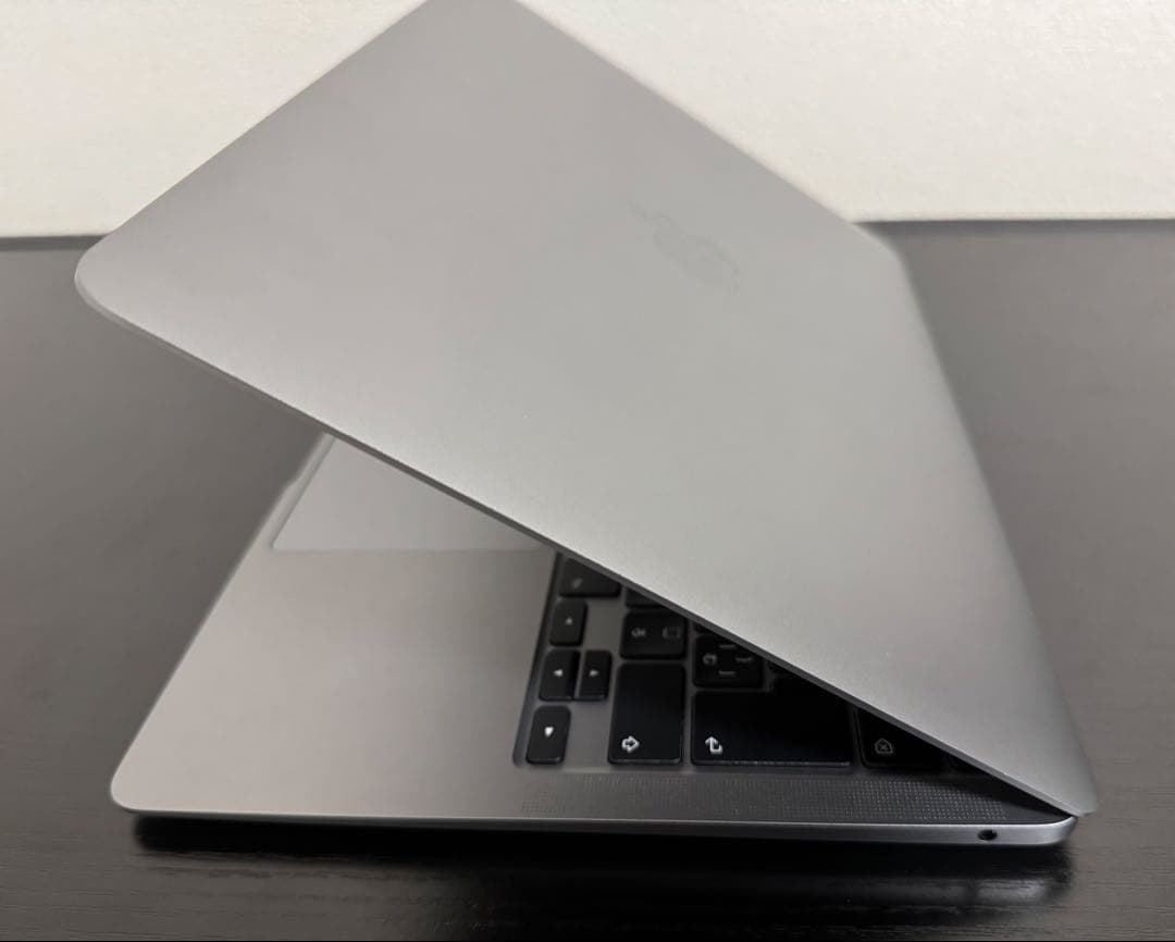 【美品】MacBook Air M1 512GB 充放電27 バッテリ99%
