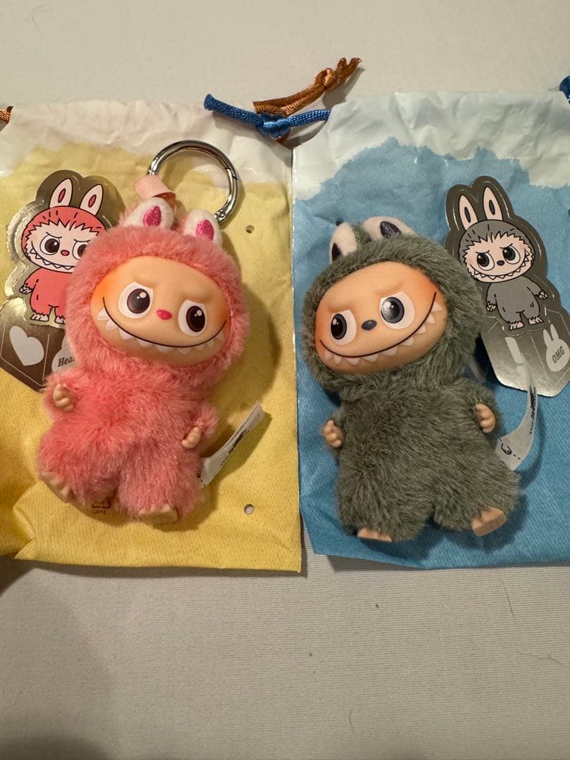 【超レア】LABUBU PIN FOR LOVE アルファベット ❤︎ と！二つ