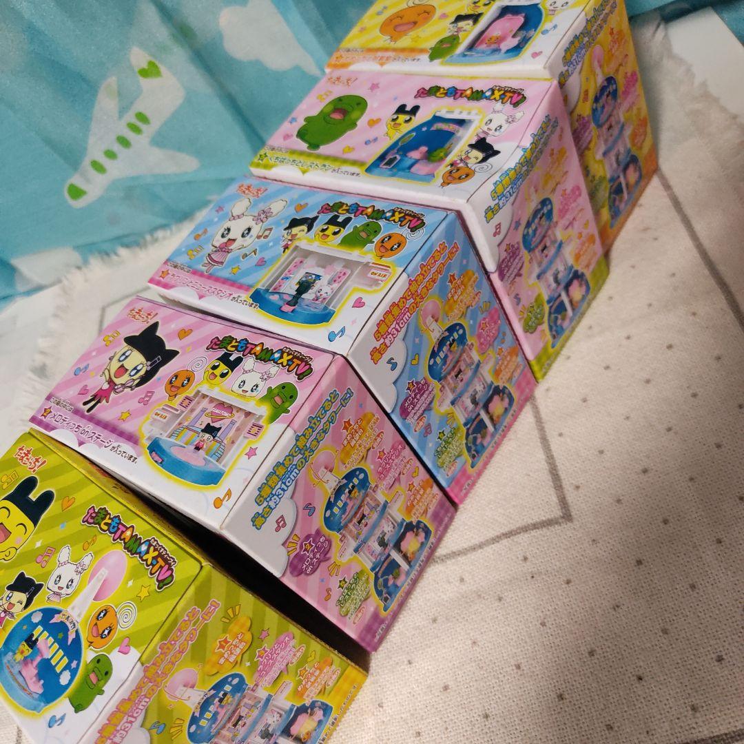 たまごっち たまっくすティーブイ 　食玩　フィギュア　ミニチュア　バンダイ